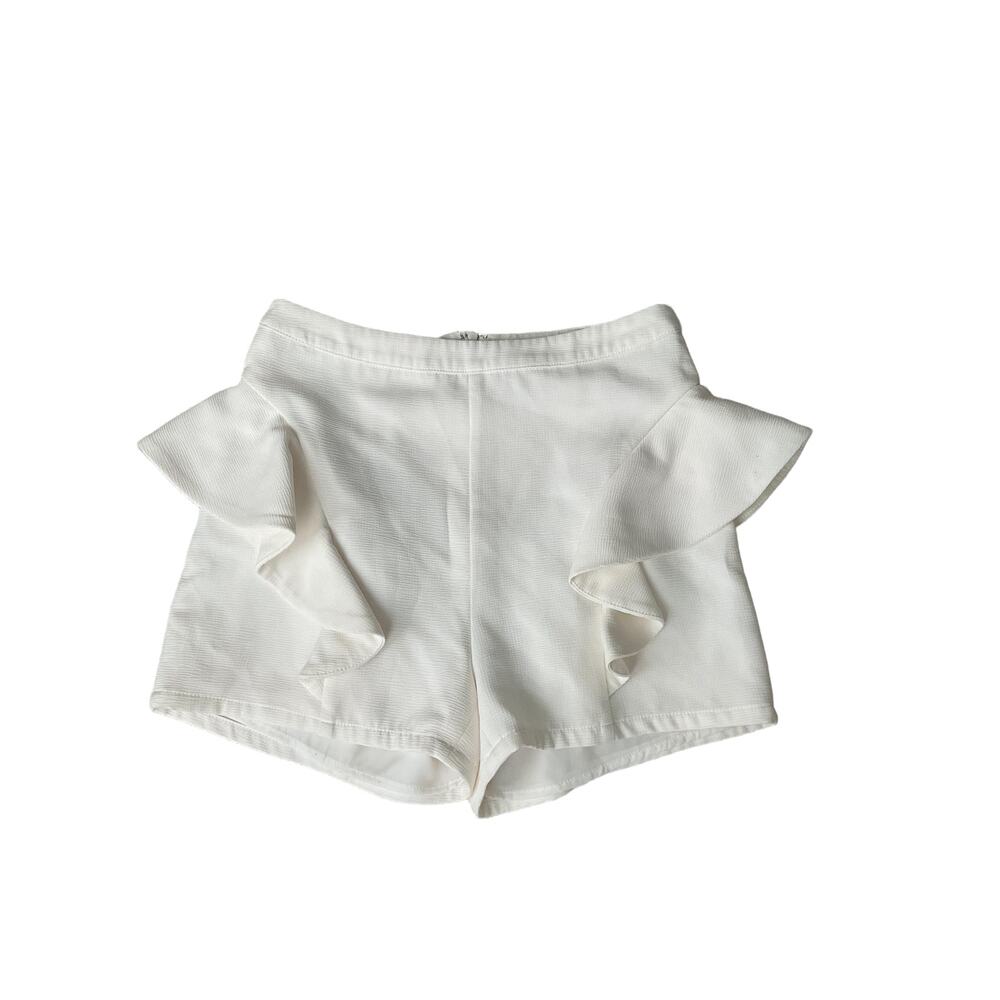 L'atiste  Ruffle Detail Shorts